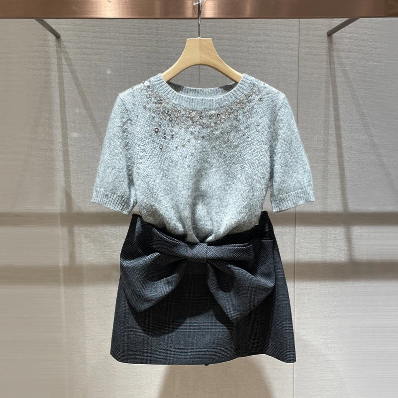 时髦精穿搭套装2025秋新款钉珠亮片短袖针织衫蝴蝶结半身裙两件套