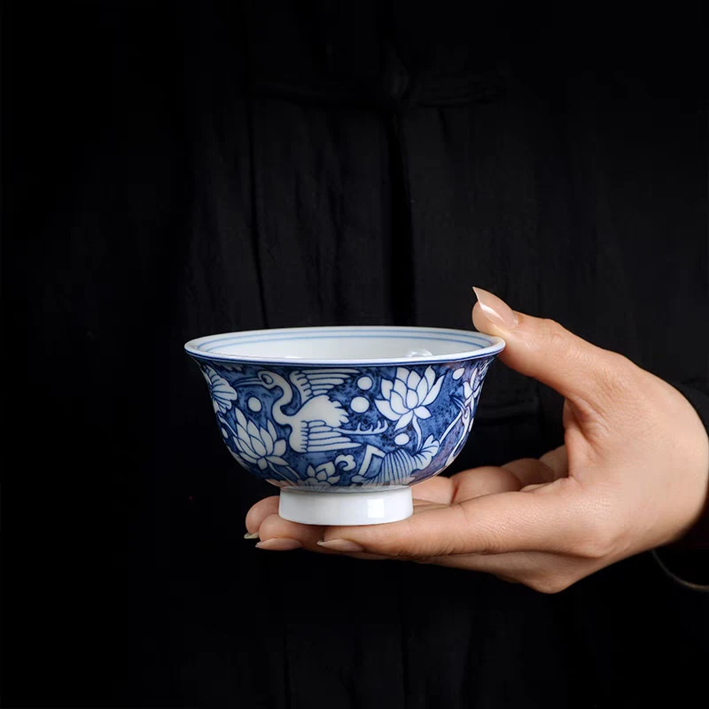 景德镇手工手作釉下彩青花瓷一鹭莲科陶瓷压手杯（120CC）