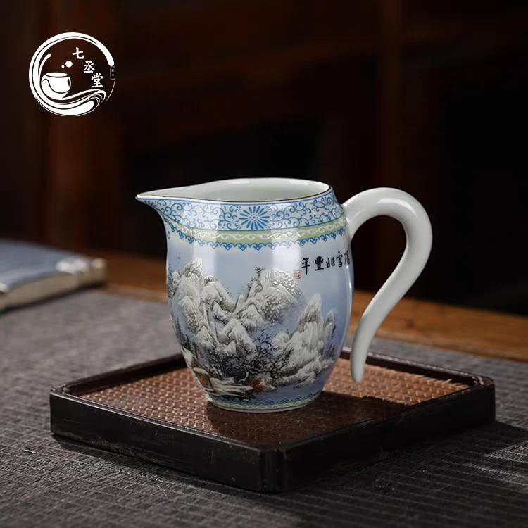 景德镇陶瓷手工手作瑞雪兆丰年粉彩雪景山水陶瓷侧把公道杯