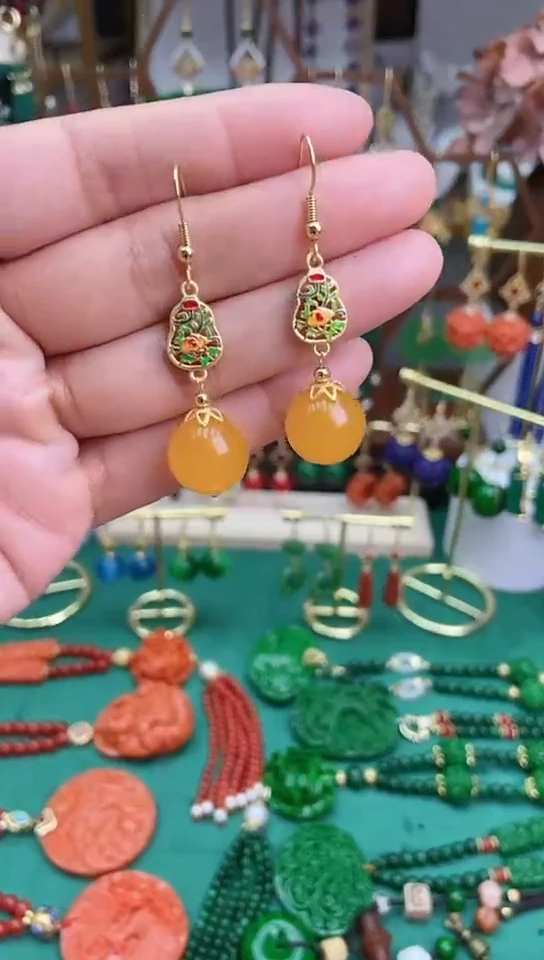 【闪购商品】玛瑙/玉髓耳饰合金黄色单珠葫芦