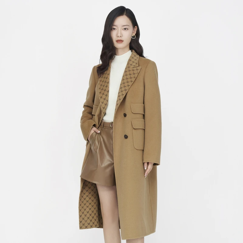 芭蒂娜毛呢外套624A244