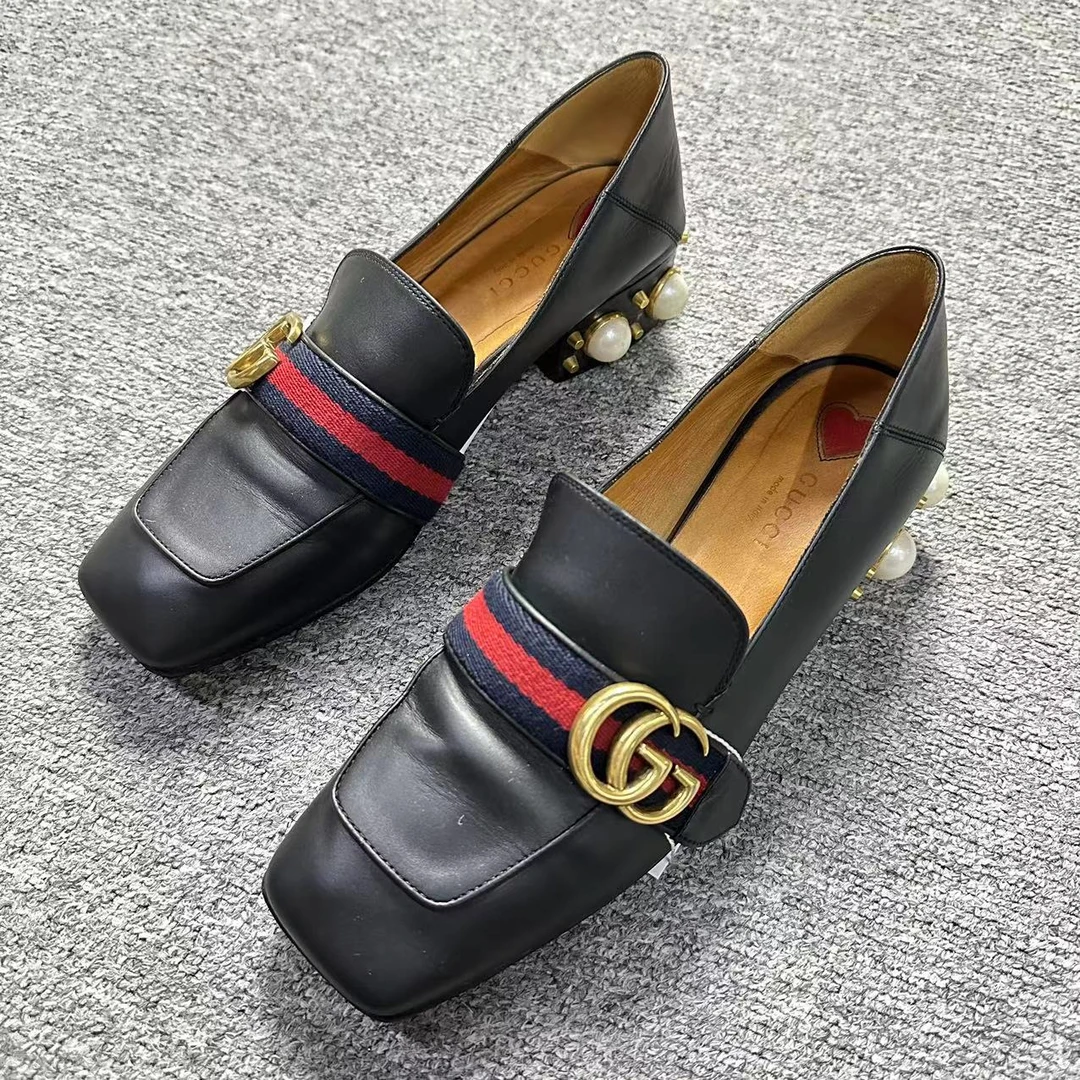 GUCCI/古驰仔仔女鞋折扣 黑色方头时尚粗跟珍珠乐福鞋37.5码 1509