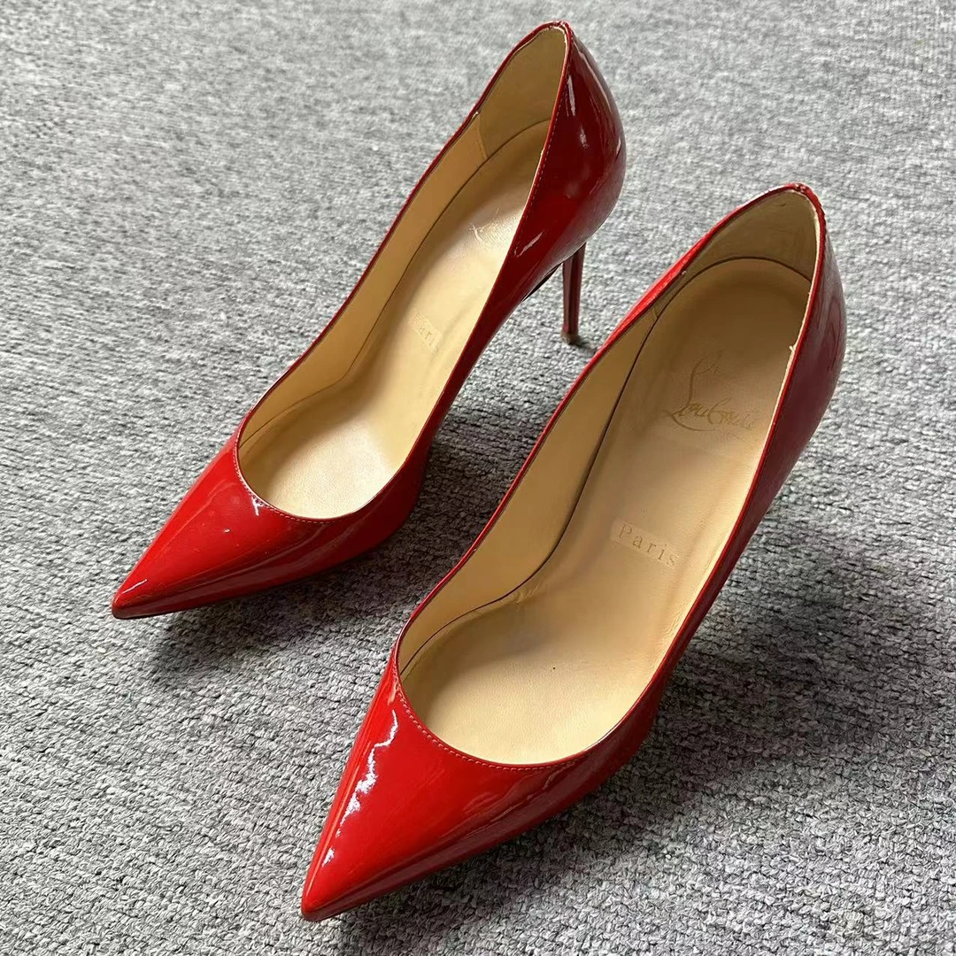 Christian Louboutin/路铂廷仔仔折扣 裸色红底高跟鞋35码 318