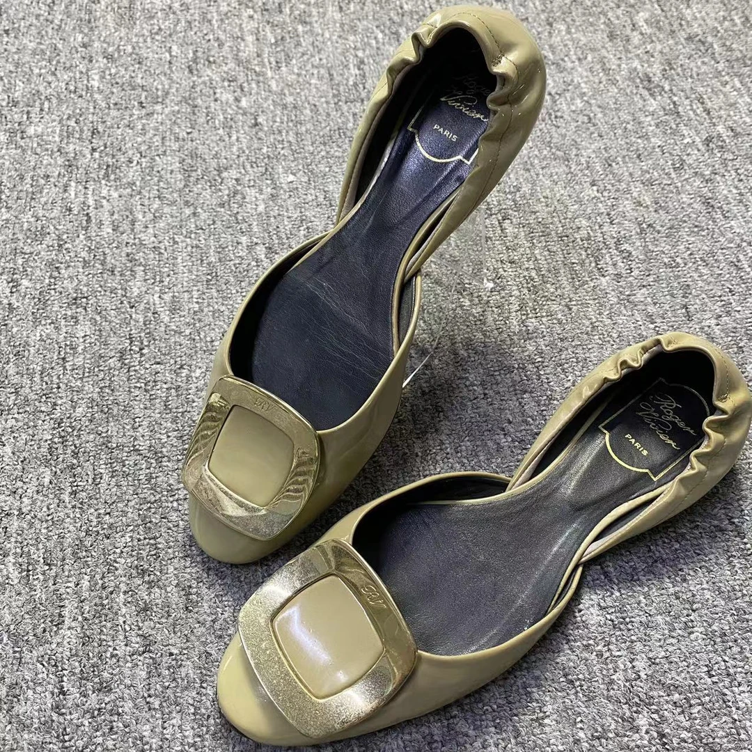95新 Roger Vivier/罗杰·维威耶 仔仔女鞋 墨绿色金扣单鞋38码691