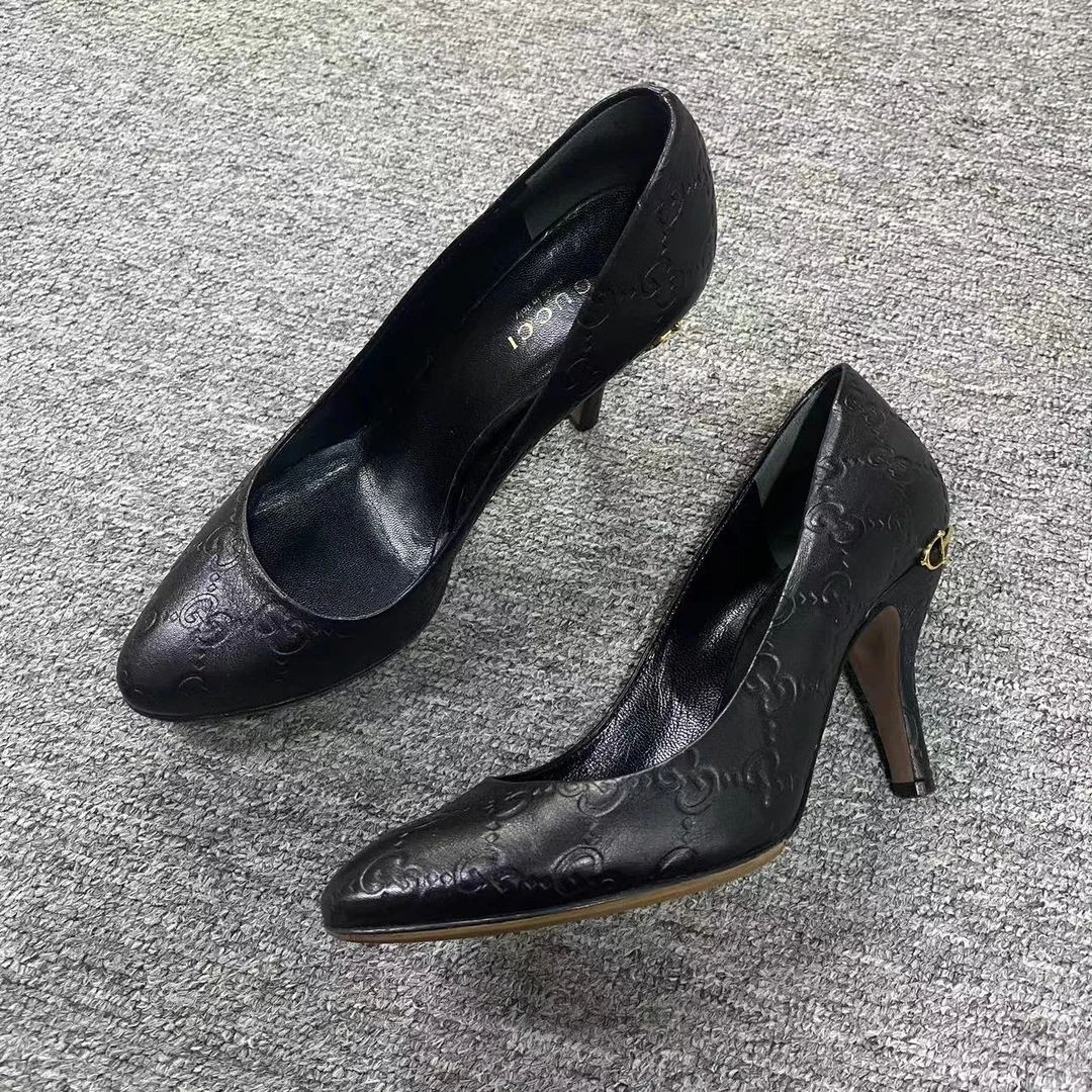 GUCCI/古驰仔仔女鞋折扣 黑色印花满印时尚百搭 高跟鞋 35码 1357