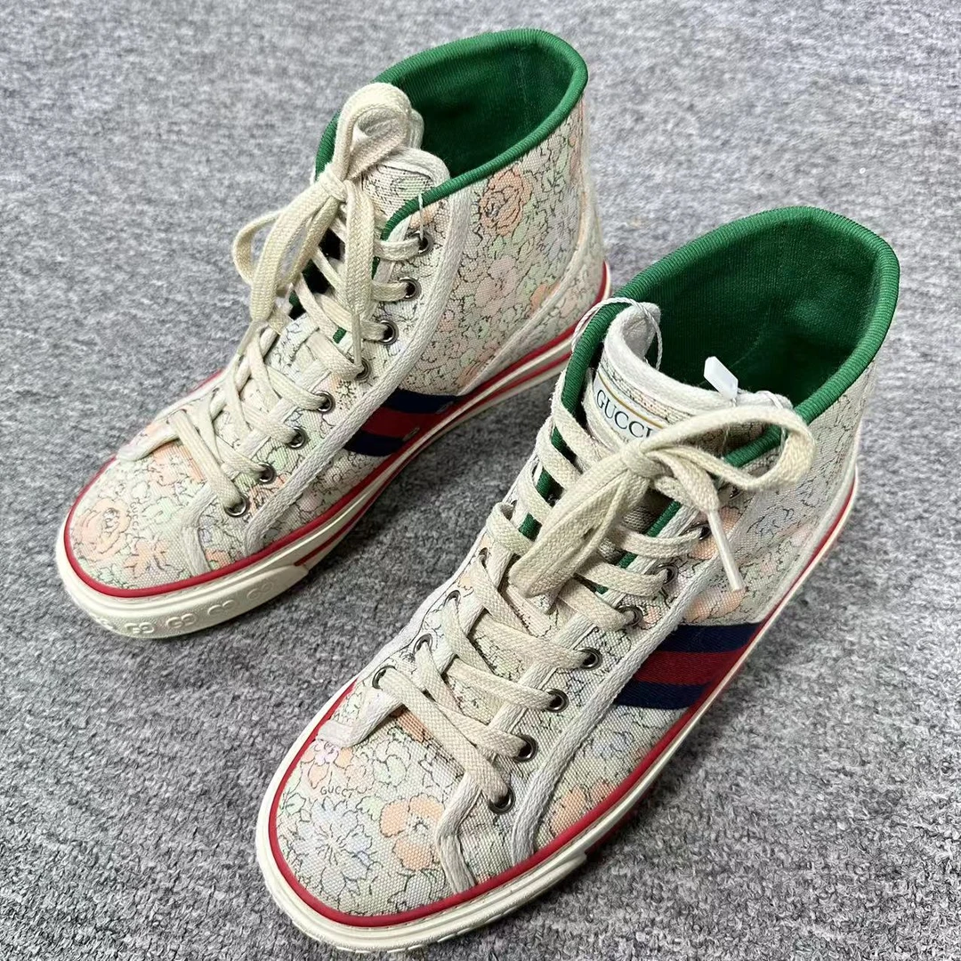 GUCCI/古驰38.5码/仔仔女鞋折扣 花卉满印休闲高帮板鞋  wsp029