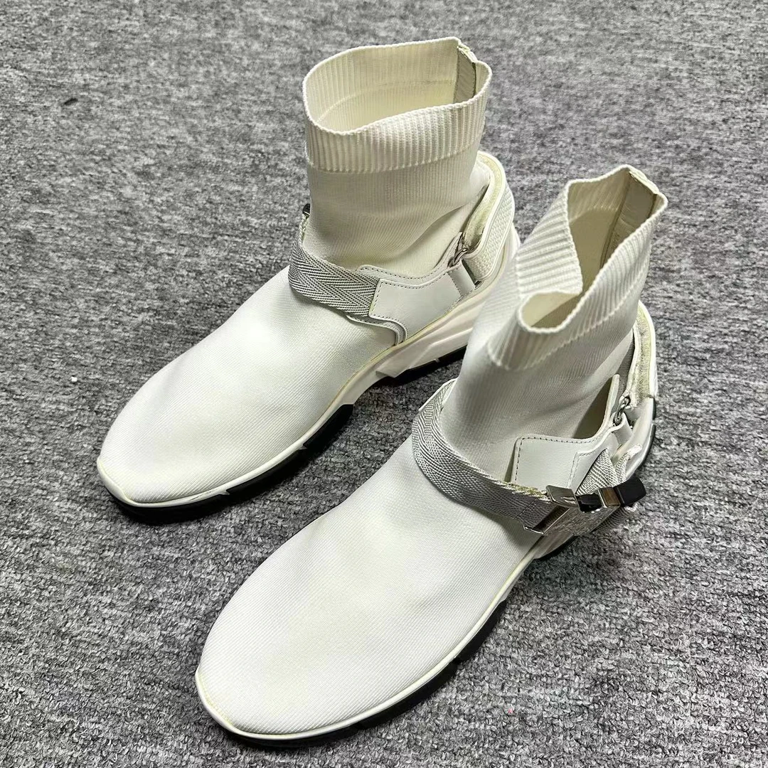 Prada/普拉达37.5码/仔仔女鞋折扣 白色袜套休闲绑带运动鞋  554
