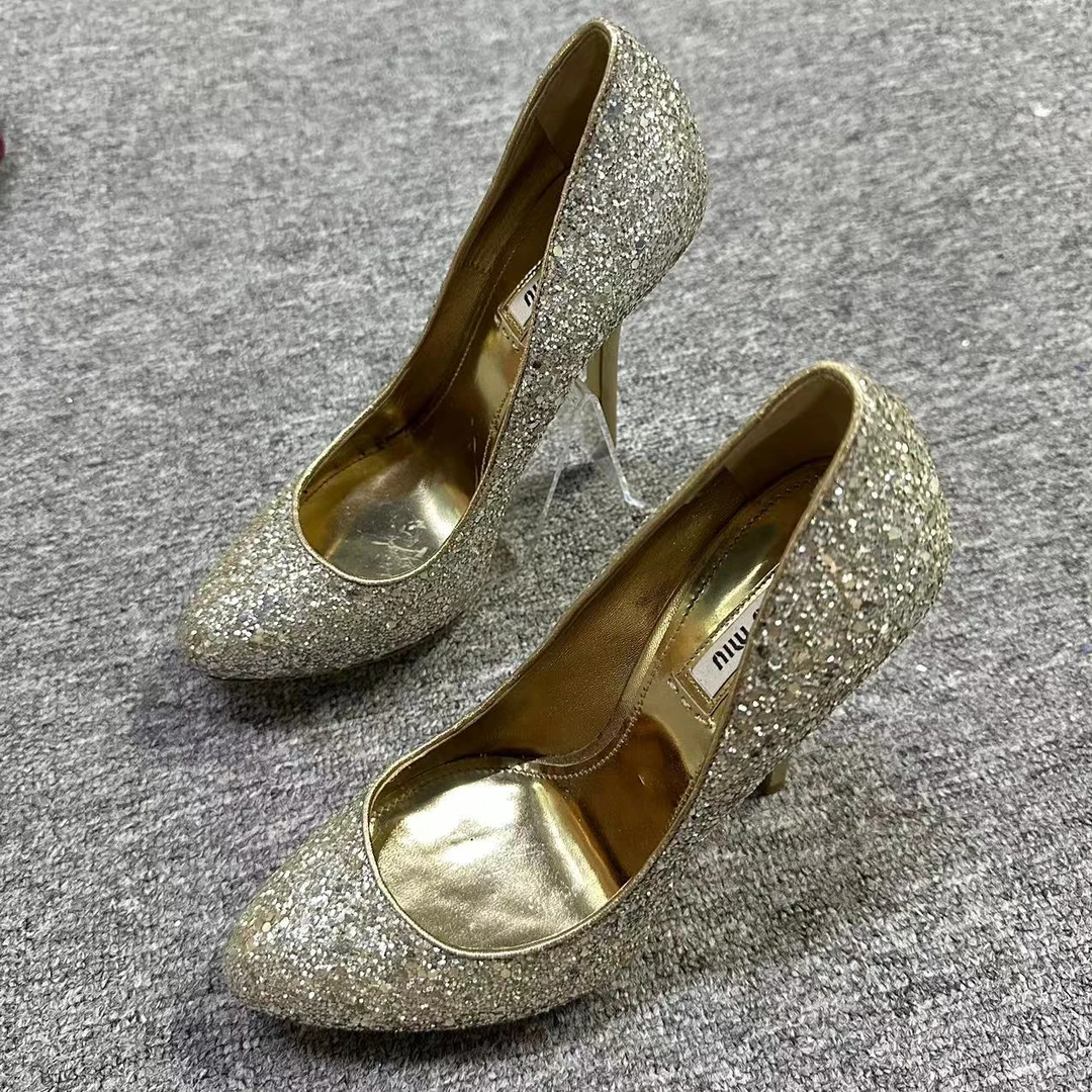 miumiu/谬谬仔仔女鞋折扣 银色亮片金低百搭休闲高跟鞋 36码 151