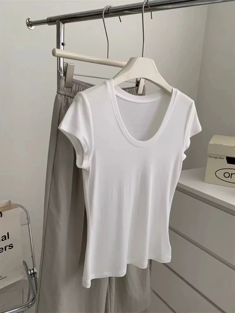 Coco 百搭简约纯色打底T恤