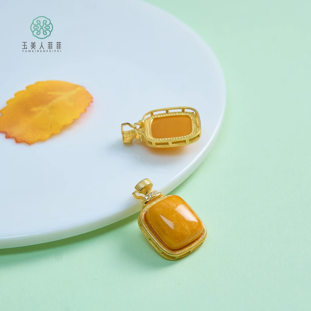 菲菲珠宝好*S925蜜蜡方形香水瓶吊坠约16*25mm/多样性发一