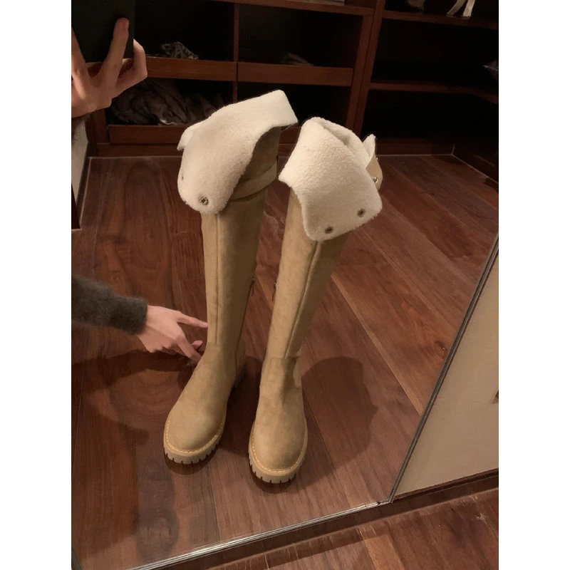 葡萄妈studiolee米兰画报~冬日保命靴圆头皮带扣按扣粗跟过膝长靴