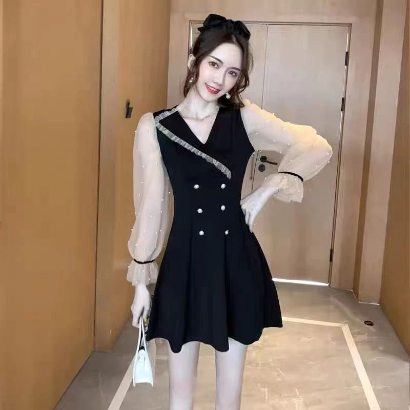小香风显瘦显瘦气质时尚长袖收腰拼接洋气小黑裙减龄假两件设计感