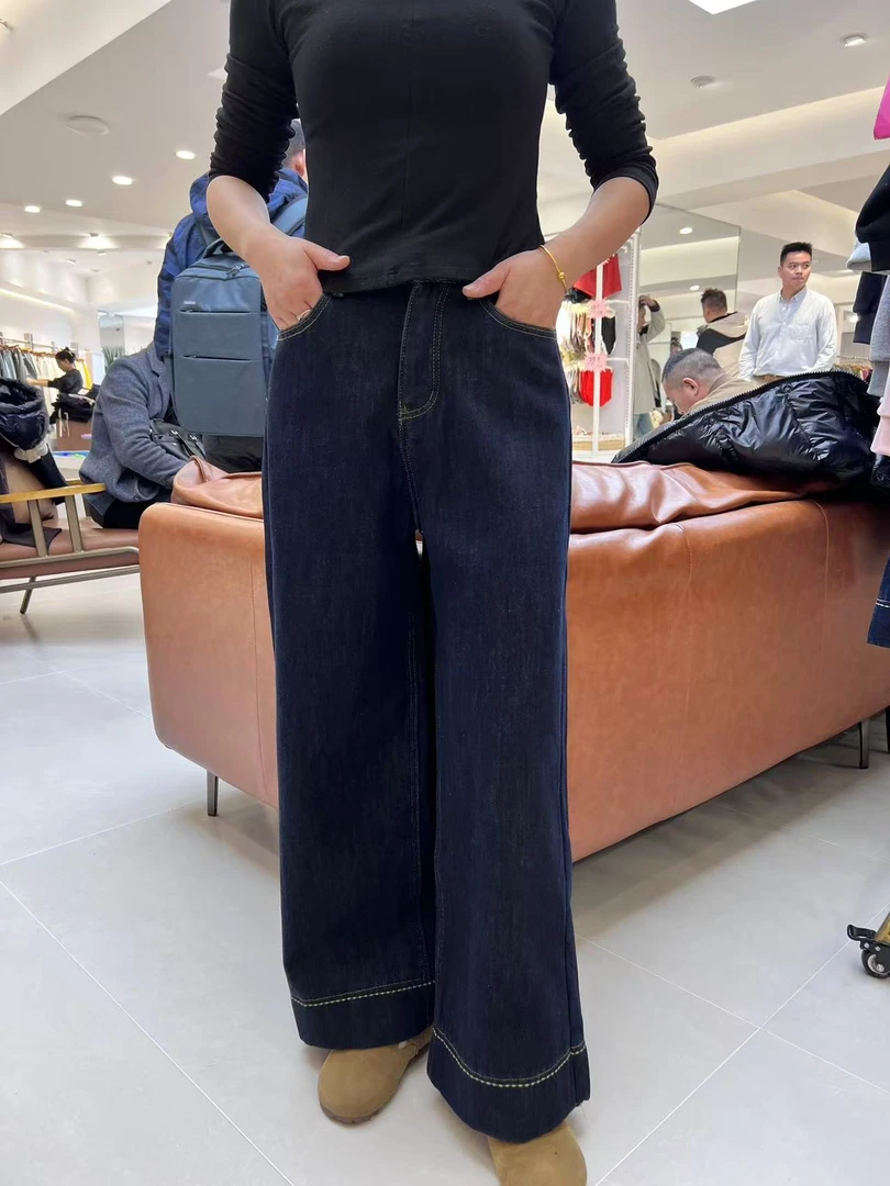 小亚推荐 8621加绒宽松阔腿牛仔裤女