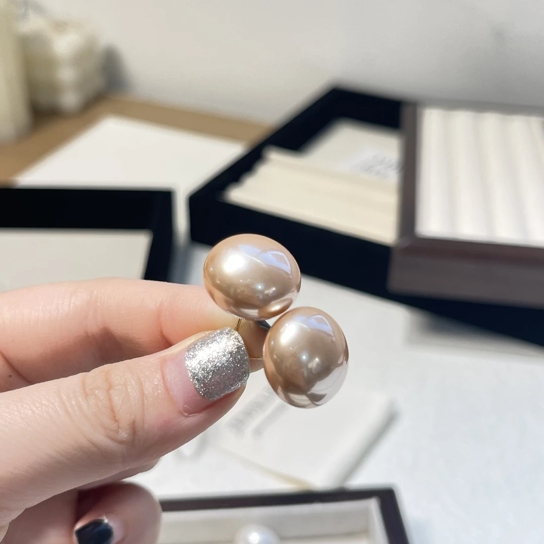 铜合金耳饰 耳环简约时尚设计感几何耳钉小众气质通勤百搭耳饰ins