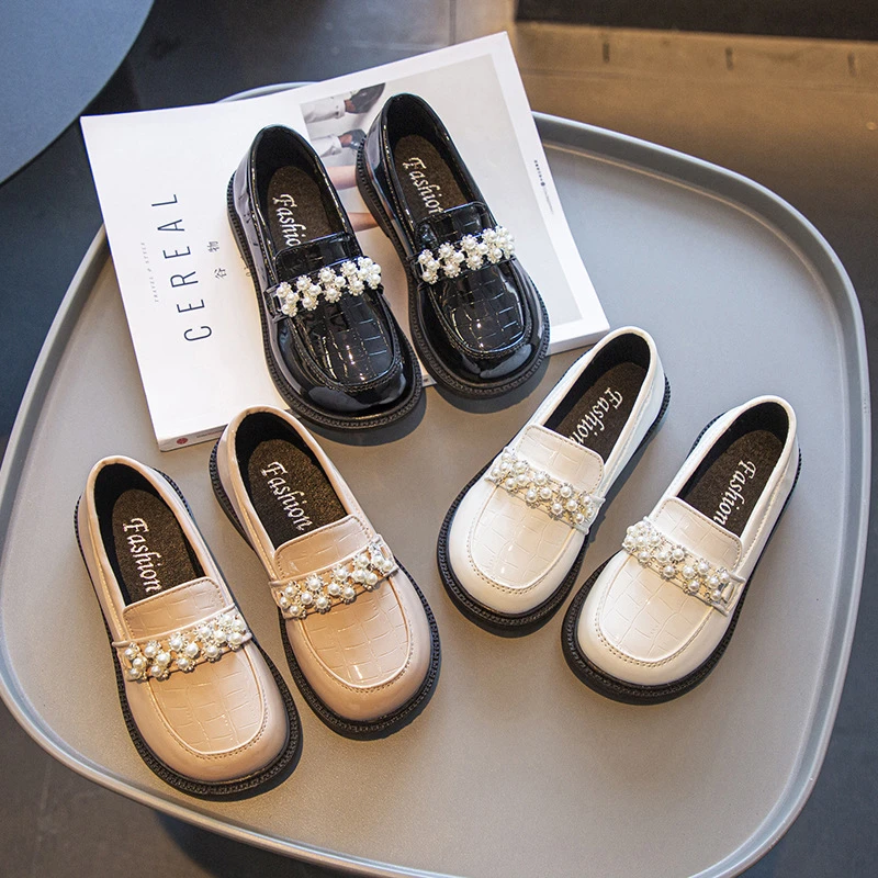 女童小皮鞋2023春秋新款公主风软底防滑单鞋女宝宝时尚黑色演出鞋