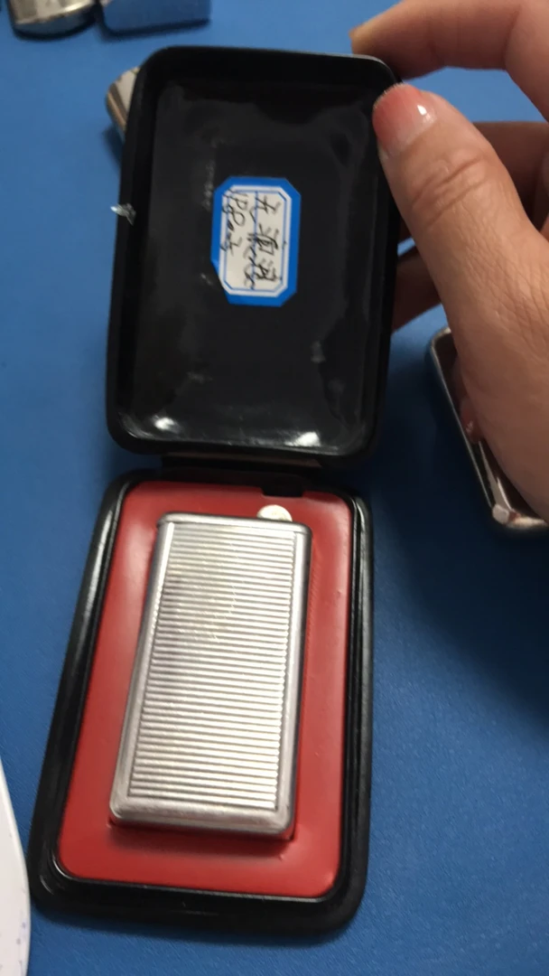 老物件煤油打火机