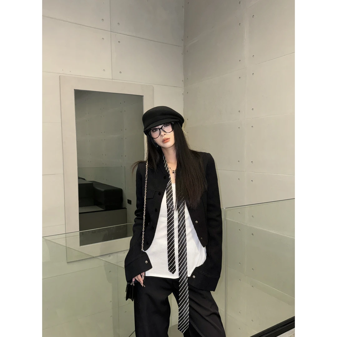 秋冬古早小香风外套女立领短款夹克黑色修身长袖拼接上衣潮设计感