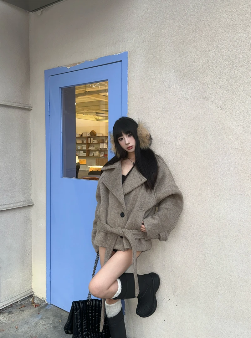 冬日颂歌 秋冬时尚大衣女修身宽松收腰短款呢外套气质小个子休闲