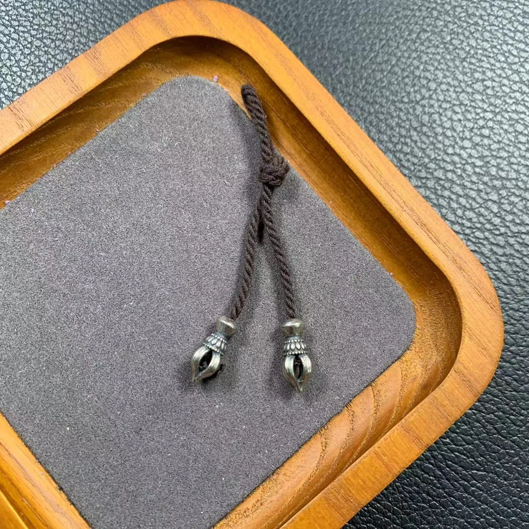 270白铜仿银象鼻神杵镂空弟子珠文玩配饰绳头收尾提溜