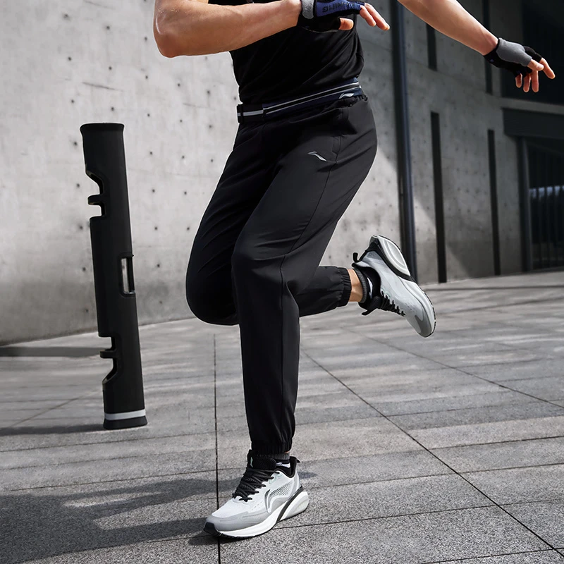 【男士束脚】李宁健身系列男子夏季束脚排湿速干运动长裤AYKU461