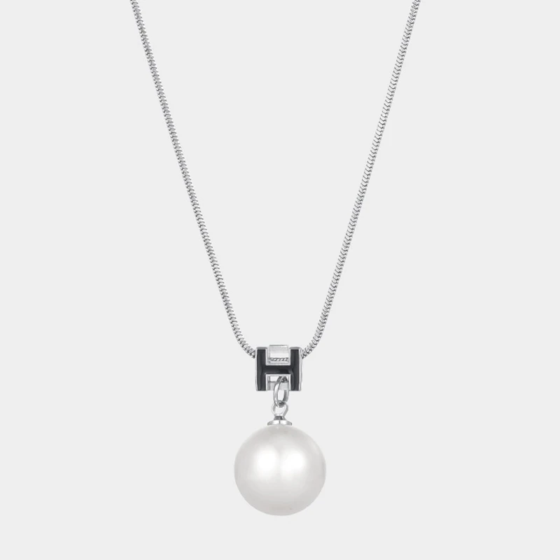 钛钢项链简约高级感锁骨链时尚百搭礼盒装饰品2024年新款配饰女潮