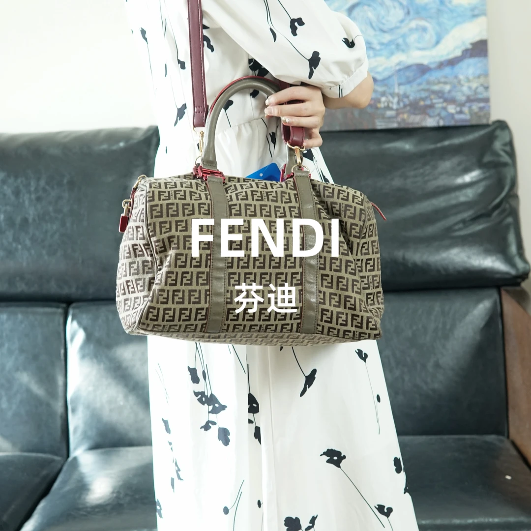 95新 FENDI/芬迪 老花斜挎手提包/FYHB05105116/5116
