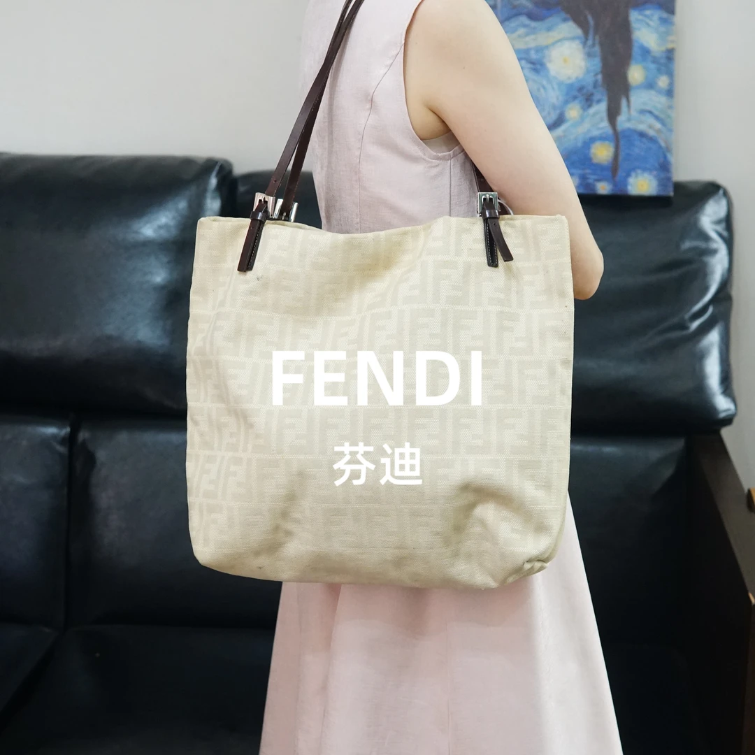 95新 FENDI/芬迪 单肩托特包/SD09822011/09