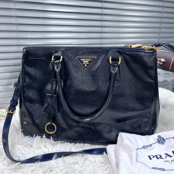 95新 Prada/普拉达 XM/经典深蓝金标公文包手提斜挎包/XS09624014