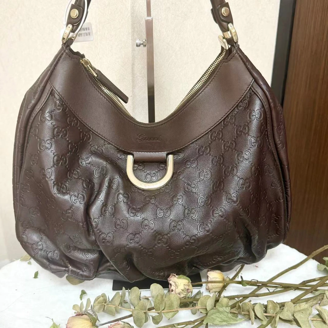 95新 GUCCI/古驰 XM/棕色暗印logo腋下包/YZ08717032
