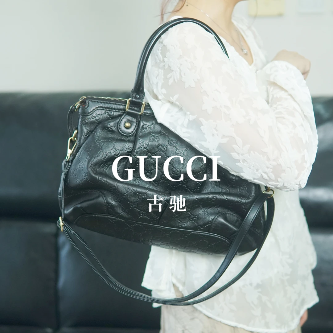 95新 GUCCI/古驰 黑色斜挎包/FYRX07620015/0015/T台