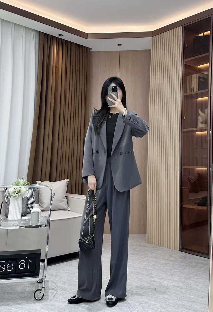 2024年秋季显瘦气质洋气时尚休闲修身女神范套装-2