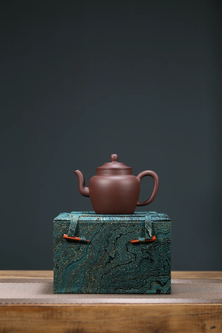 笠帽宫灯壶 200cc手工制作紫砂壶