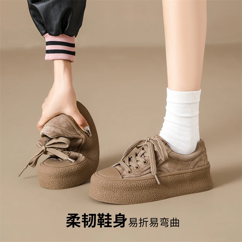 ZHR/则则雅丹风厚底休闲鞋2025秋冬新款时尚百搭增高舒适板鞋EJ61