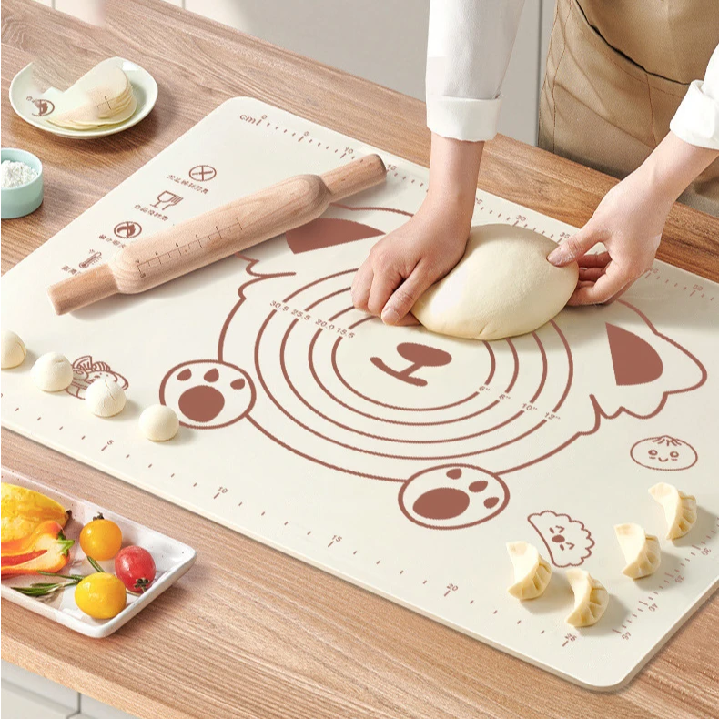 【哈乐熊】小熊硅胶垫加厚揉面垫擀面垫家用案板大号厨房烘焙和面垫