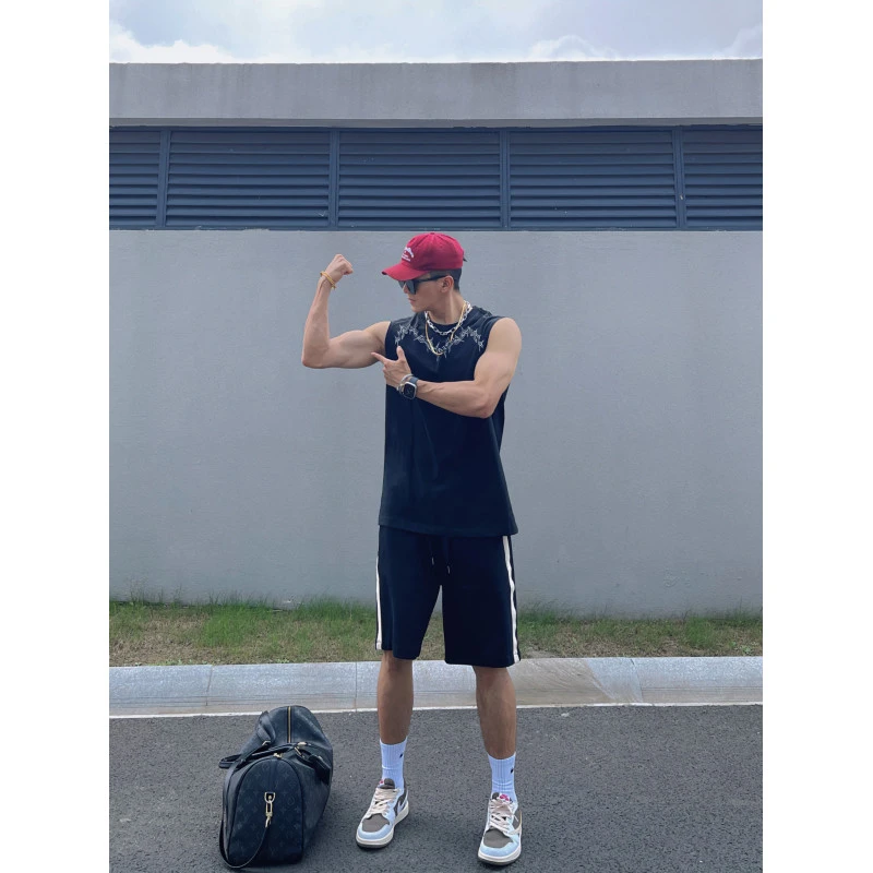 美式小袖口背心男款夏季无袖坎肩t恤显肌肉健身运动荆棘t恤短袖in