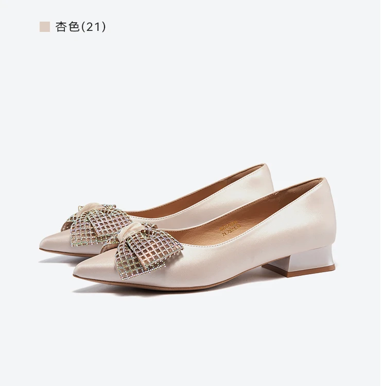 星期六浅口单鞋蝴蝶结潮流通勤百搭中跟女鞋子SSC3111316