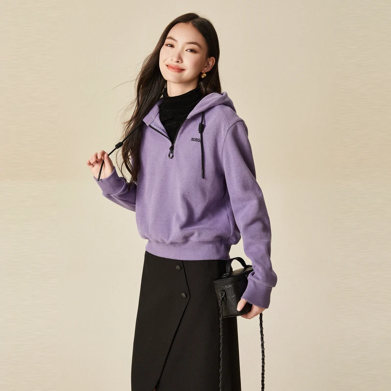 XG雪歌字母绣花套头连帽卫衣冬季新款灰紫色通勤长袖上衣女装