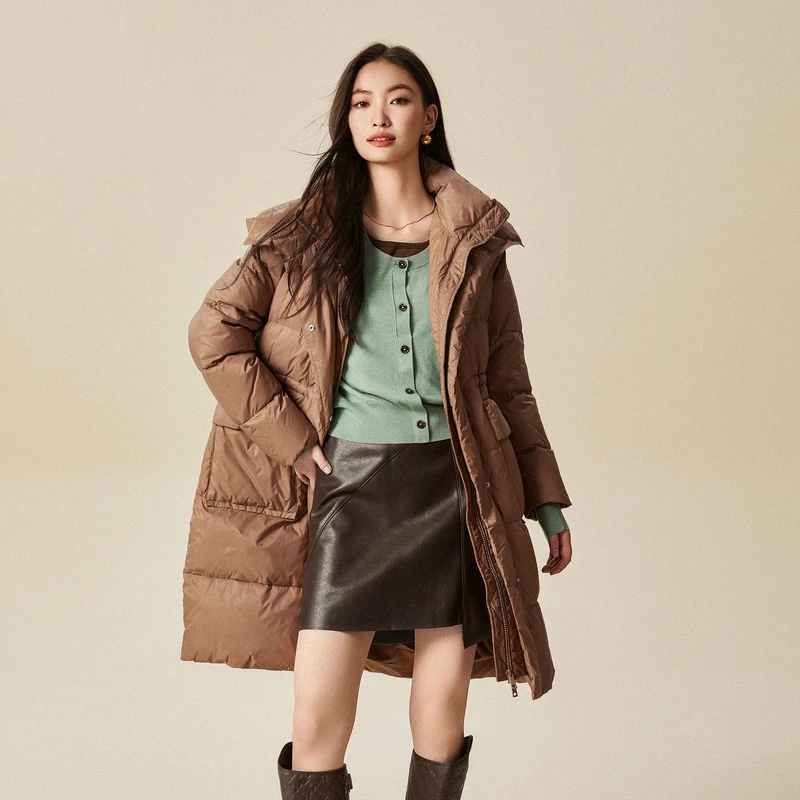 XG雪歌褐色长袖白鸭绒羽绒服冬季新款中长款加厚保暖外套女装