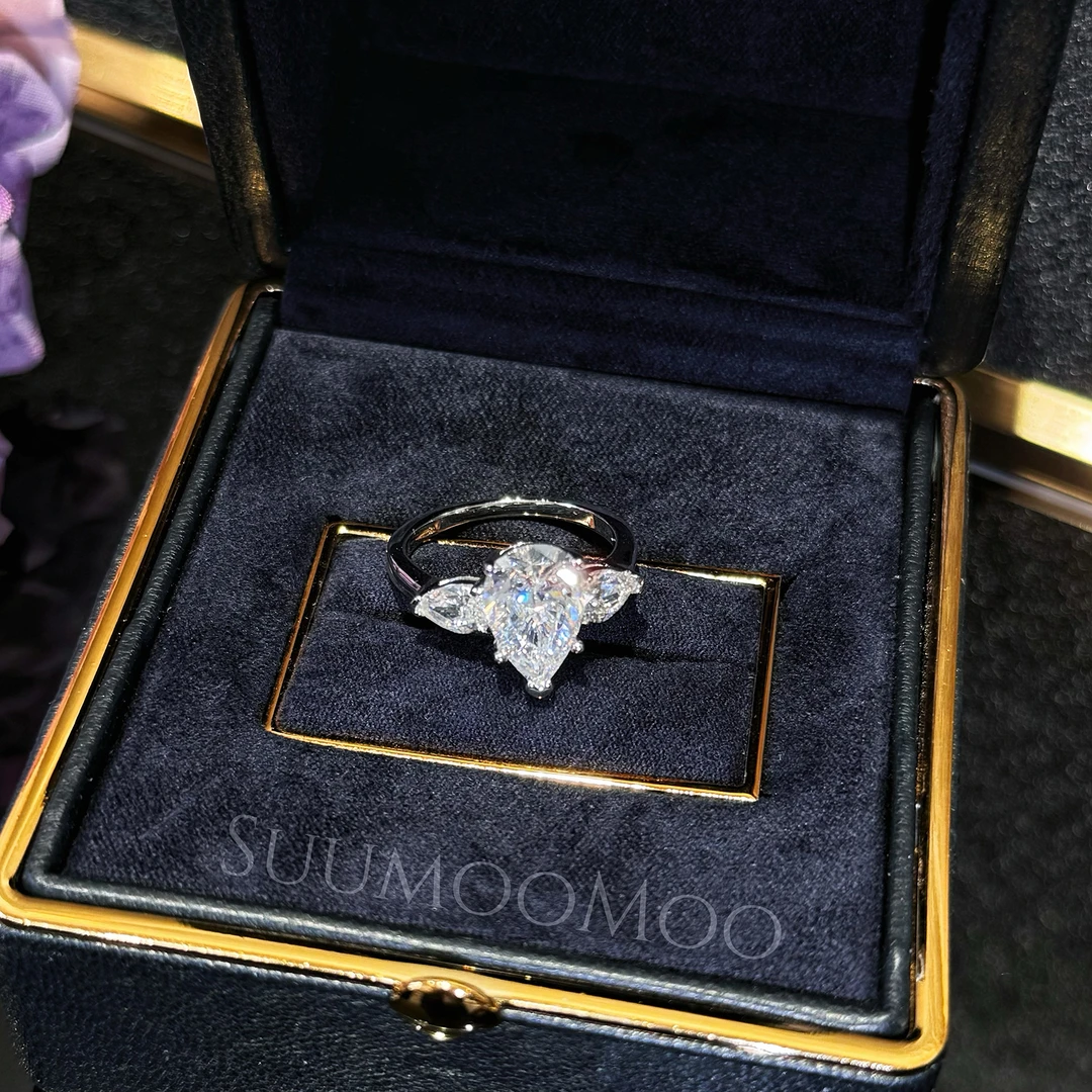 925银合成锆石戒指 超闪时尚大水滴925银戒指 3.5克拉