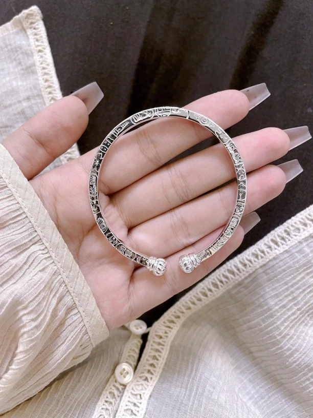 足银银制品 足银999.9十二生肖南瓜吉言镯时尚亮面精雕纯银手镯