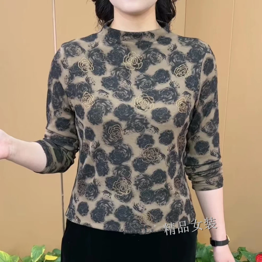 【秋款上新】2023新款时尚洋气女士百搭半高领长袖印花烫钻打底上衣