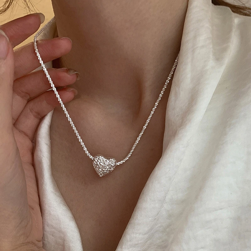 铜合金项链 熔岩肌理爱心吊坠项链锁骨链女小众设计感百搭时尚ins