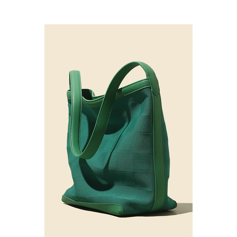 法国TOUCH MISS高奢托特包女腋下格子帆布水桶包新款大容量单肩包