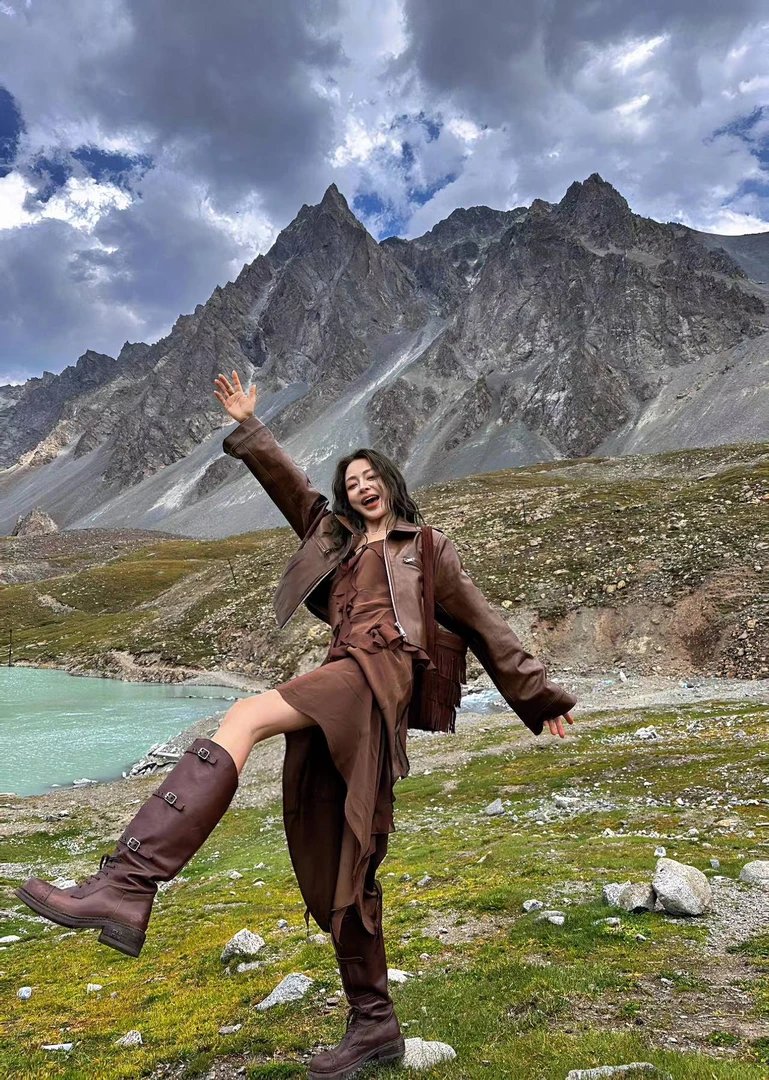 Singularity Me 8S 7050 【朗姆酒棕】嬉皮士廓形短款老爹皮衣外套