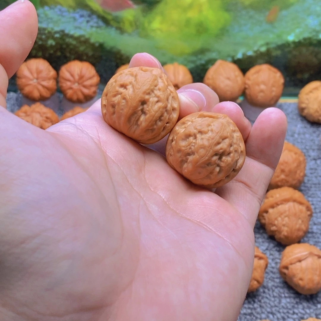 文玩核桃把件北****地手捻