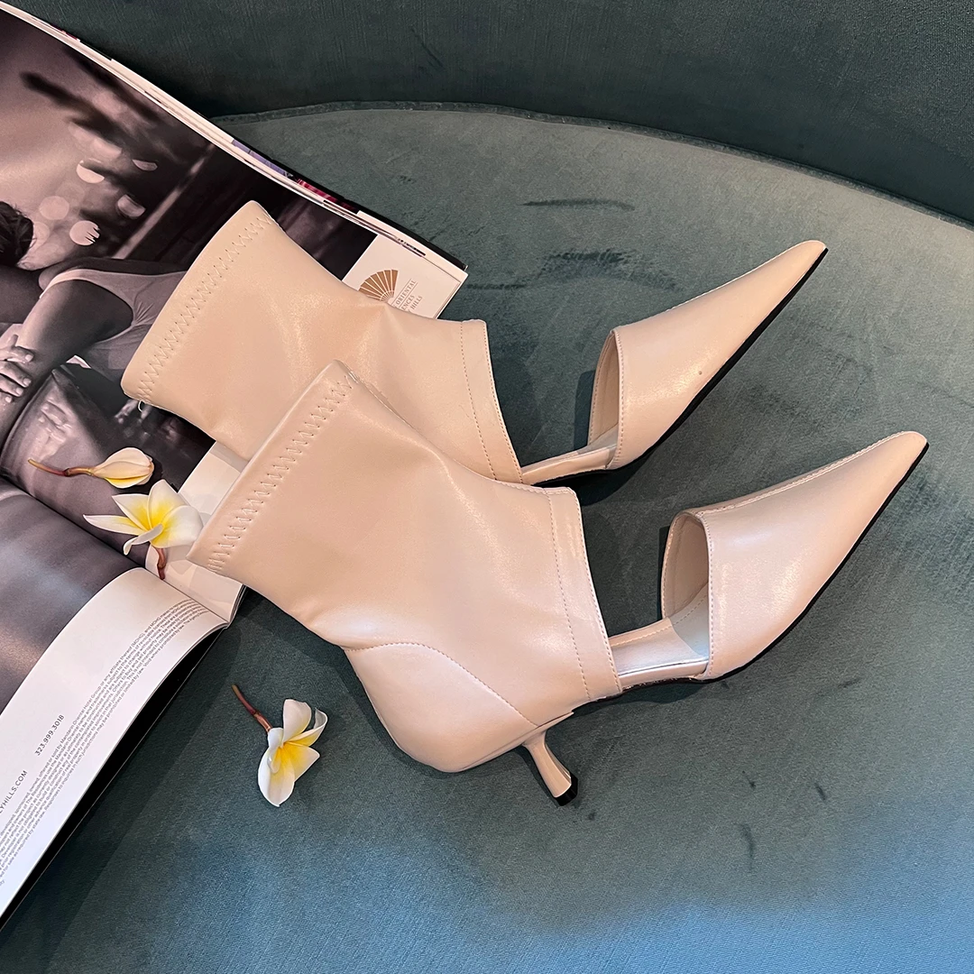 尖头细跟高跟鞋 X2023024N