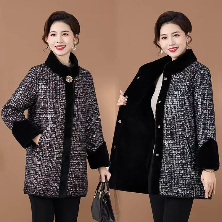 妈妈装中老年大码加厚双面穿秋冬小香风一体绒洋气中长款时尚大衣