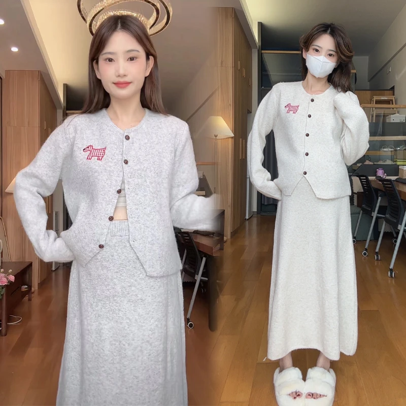 2025新款小马套装温柔时尚孕妇装针织毛衣半裙孕妇秋季套装