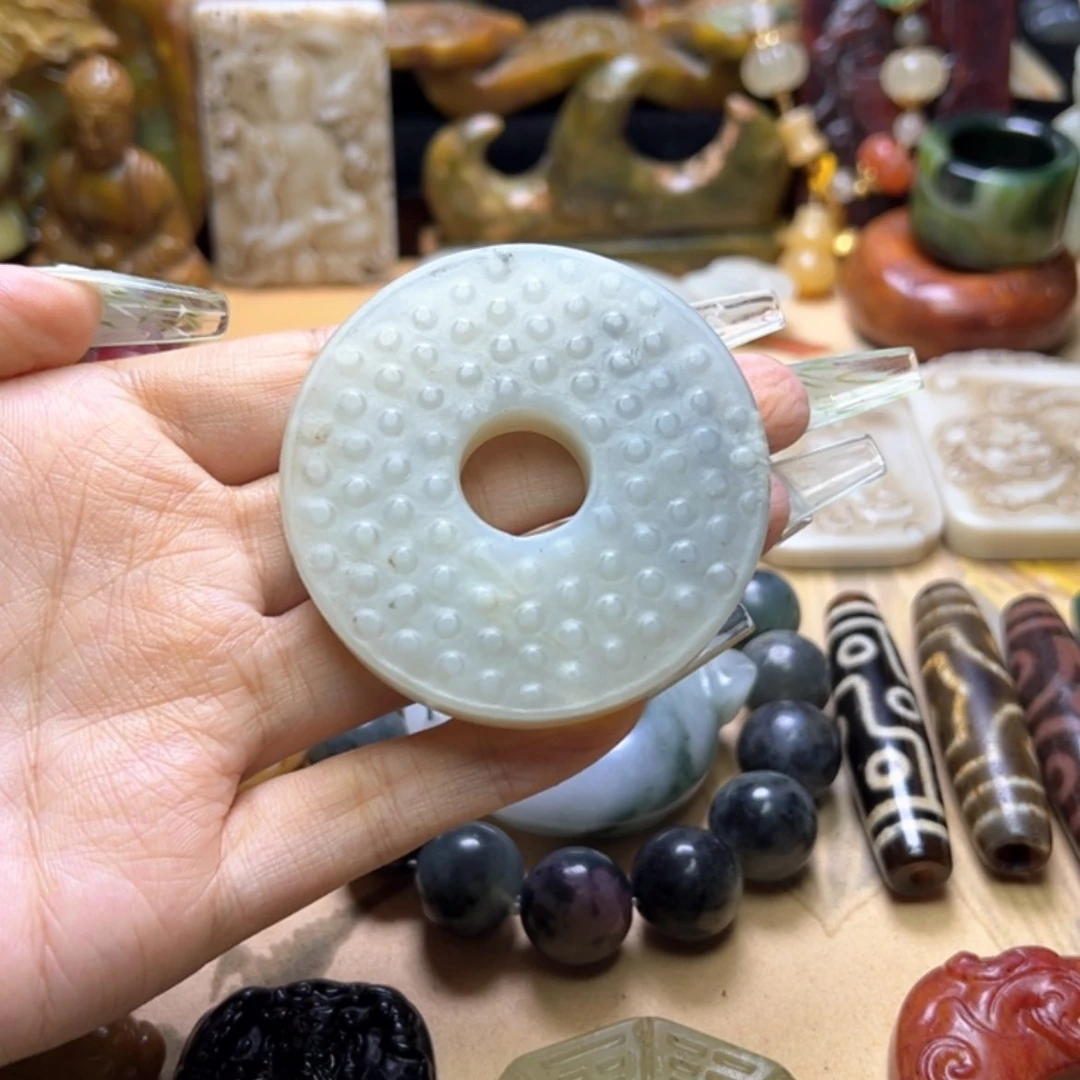 【闪购商品】蛇纹石玉颈饰未镶嵌