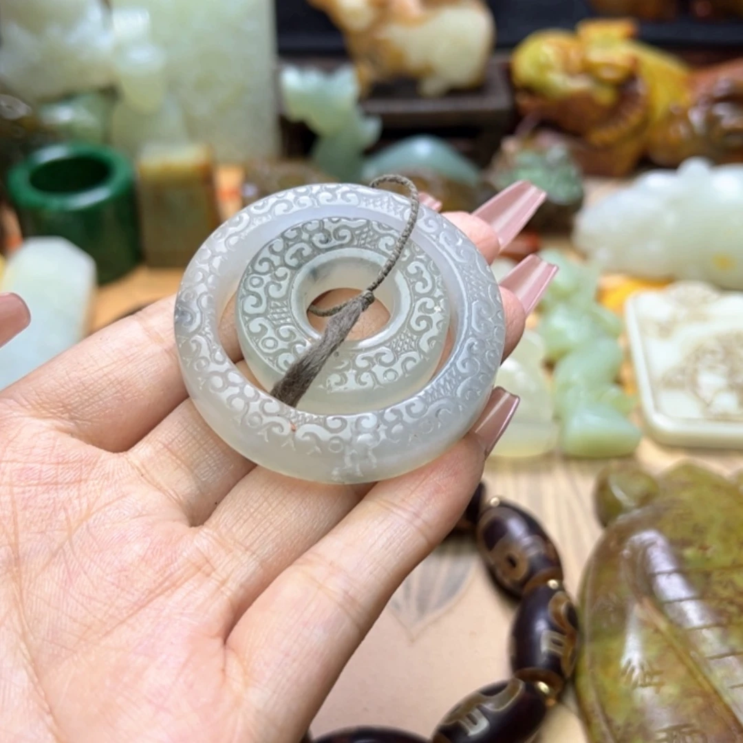 【闪购商品】蛇纹石玉颈饰未镶嵌
